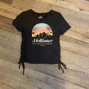 Hollister T-shirt